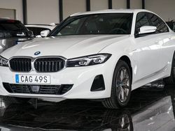 Vit Begagnad 2023 BMW 330e Sport Line Sedan | 385 000 kr