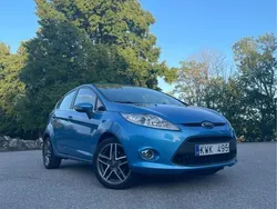 Blå Begagnad 2011 Ford Fiesta Halvkombi | 40 000 kr (Bra pris)