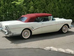 Vit Begagnad 1957 Buick Roadmaster Cab | 995 000 kr