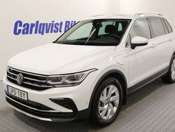 Vit Begagnad 2022 VW Tiguan Elegance SUV | 325 000 kr (Marknadspris)