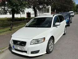 Vit Begagnad 2010 Volvo V50 R-Design Kombi | 35 000 kr (Lite dyr)