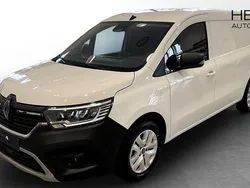 Vit (white) Ny 2025 Renault Kangoo Minibuss | 343 625 kr (Dyr)