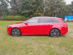 Röd Begagnad 2012 Opel Insignia OPC Kombi | 100 000 kr (Marknadspris)