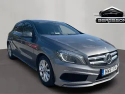 Mörkgrå Begagnad 2015 Mercedes A200 AMG line Halvkombi | 179 900 kr (Marknadspris)