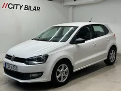 Vit Begagnad 2013 VW Polo Comfortline Halvkombi | 79 900 kr (Lite dyr)