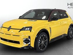 Gul (yellow) Ny 2025 Renault R5 Iconic Halvkombi | 437 600 kr (Marknadspris)