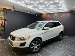 Vit Begagnad 2013 Volvo XC60 Summum SUV | 89 900 kr (Marknadspris)
