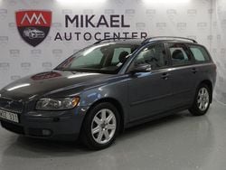 Grå Begagnad 2005 Volvo V50 Kinetic Kombi | 42 900 kr (Bra pris)
