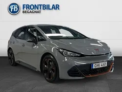 Ljusgrå (grå) Begagnad 2023 Cupra Born Halvkombi | 274 900 kr (Marknadspris)