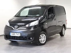 Svart Begagnad 2015 Nissan NV200 Van | 69 000 kr (Bra pris)