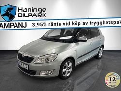 Grön Begagnad 2011 Skoda Fabia Elegance Halvkombi | 59 995 kr (Marknadspris)