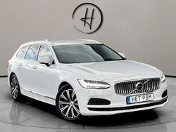 Vit Begagnad 2021 Volvo V90 Kombi | 309 900 kr (Marknadspris)