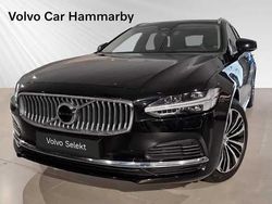 Svart Begagnad 2022 Volvo V90 Core Kombi | 429 000 kr (Marknadspris)