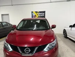 Röd Begagnad 2015 Nissan Qashqai SUV | 98 999 kr (Superpris)
