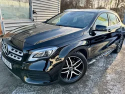 Svart Begagnad 2018 Mercedes GLA200 AMG SUV | 259 000 kr (Lite dyr)