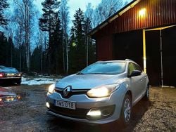 Silver Begagnad 2015 Renault Mégane GrandTour LIMITED Kombi | 59 000 kr (Lite dyr)