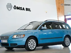 Blå Begagnad 2005 Volvo V50 Kombi | 34 800 kr (Marknadspris)