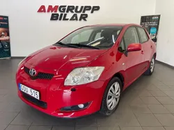 Röd Begagnad 2007 Toyota Auris Halvkombi | 49 900 kr (Marknadspris)