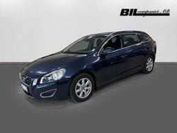 Blå Begagnad 2011 Volvo V60 Kombi | 89 000 kr (Marknadspris)