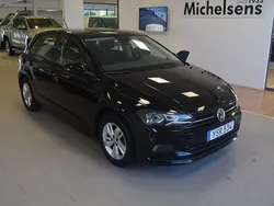 Svart Begagnad 2019 VW Polo Comfortline Halvkombi | 129 900 kr (Marknadspris)