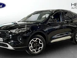 Svart (black) Ny 2024 Ford Kuga Active SUV | 408 800 kr (Superpris)