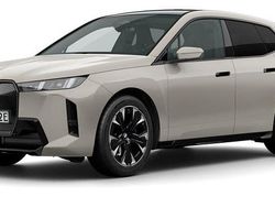 Grå (grey) Begagnad 2025 BMW iX M Sport SUV | 908 700 kr