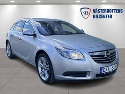 Grå Begagnad 2009 Opel Insignia Cosmo Kombi | 64 900 kr (Marknadspris)