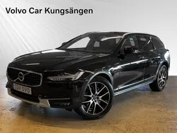 Svart Begagnad 2017 Volvo V90 CC Kombi | 399 900 kr