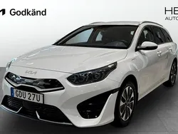 Vit (white) Begagnad 2022 Kia Ceed 2 Kombi | 239 900 kr (Bra pris)