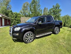 Svart Begagnad 2013 VW Amarok Pickup | 180 000 kr (Dyr)