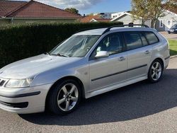 Grå Begagnad 2006 Saab 9-3 Vector Kombi | 22 000 kr (Marknadspris)