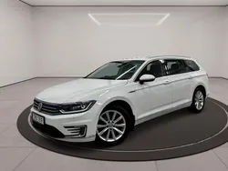 Vit Begagnad 2018 VW Passat Kombi | 189 900 kr (Bra pris)
