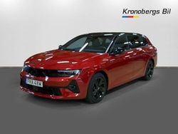 Röd Begagnad 2024 Opel Astra Kombi | 259 500 kr (Marknadspris)