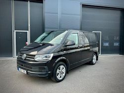 Svart Begagnad 2019 VW T6.1 Van | 199 900 kr
