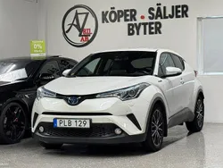 Vit Begagnad 2017 Toyota C-HR Executive SUV | 204 900 kr (Marknadspris)