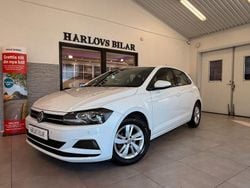 Vit Begagnad 2019 VW Polo Halvkombi | 129 900 kr (Marknadspris)