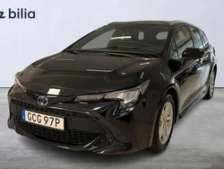 Svart Begagnad 2022 Toyota Corolla Active Kombi | 269 900 kr (Marknadspris)