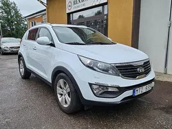Vit Begagnad 2013 Kia Sportage EX SUV | 74 900 kr (Marknadspris)