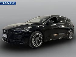 Svart Begagnad 2024 Ford Focus ST-Line X Kombi | 369 000 kr
