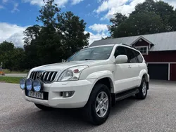 Vit Begagnad 2003 Toyota Land Cruiser SUV | 99 900 kr (Lite dyr)