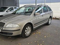 Brun Begagnad 2007 Skoda Octavia Kombi | 54 900 kr (Dyr)