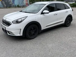 Vit Begagnad 2018 Kia Niro Advance SUV | 140 000 kr (Bra pris)