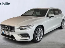Vit Begagnad 2020 Volvo V60 Inscription Kombi | 329 900 kr (Marknadspris)