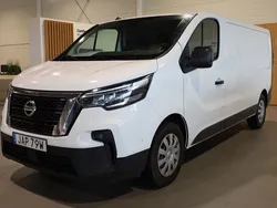Vit Begagnad 2024 Nissan Primastar N-Connecta Minibuss | 349 900 kr (Marknadspris)