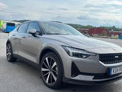 Grå Begagnad 2022 Polestar 2 Standard Range Single Motor Sedan | 315 000 kr (Marknadspris)