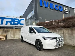 Vit Begagnad 2023 VW Caddy Maxi Minibuss | 358 900 kr (Dyr)