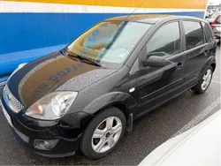Svart Begagnad 2009 Ford Fiesta Halvkombi | 27 900 kr (Bra pris)