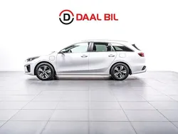 Vit Begagnad 2021 Kia Ceed Sportswagon Advance Kombi | 197 700 kr (Bra pris)