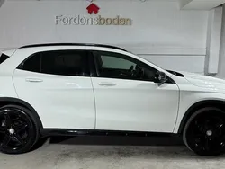 Vit Begagnad 2015 Mercedes GLA220 AMG SUV | 179 800 kr (Marknadspris)
