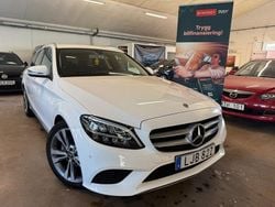 Vit Begagnad 2019 Mercedes C200 Avantgarde Kombi | 199 800 kr (Superpris)